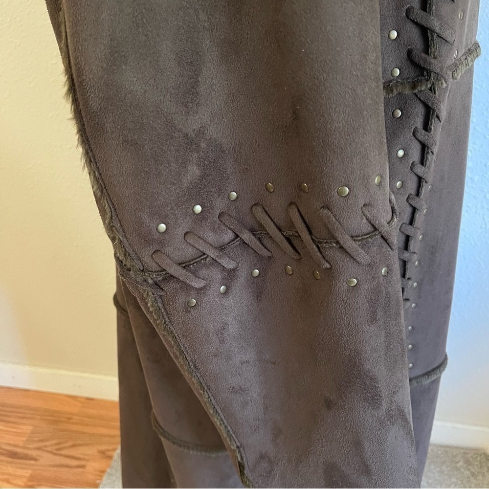 Dennis Basso Polyester Cruelty Free Faux Shearling
Brown Trench Coat - Picture 7 of 9